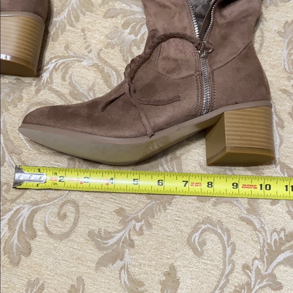 Brand New without Tags BOOTS 8 - Picture 10 of 11